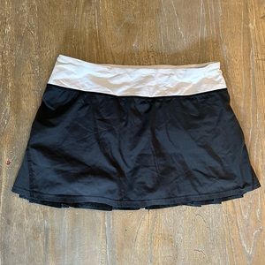 Lululemon Skort with Ruffle Back